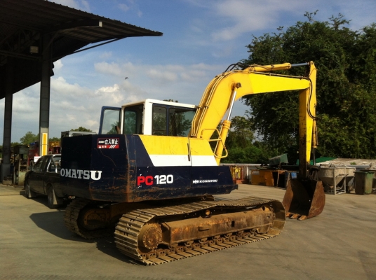 Komatsu PC120-5 เก่าญี่ปุ่น ต้องการไฟแนนซ์โทรมาคุยได้ครับ
