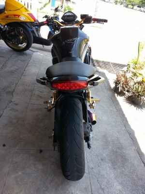 Kawasaki er6n abs. 2011 ทบ. ของแต่งเพียบ !!!!