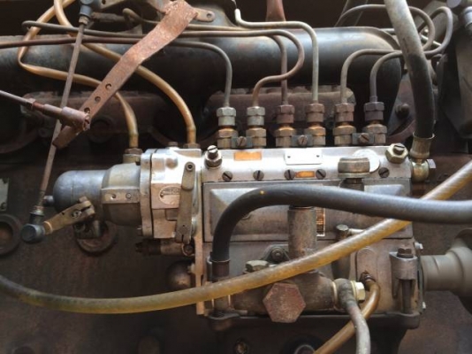 ขายรถบด หน้าเหล็ก หลังเหล็ก KOMATSU (WATANABE) WN10 (รถบด 10 ตัน) สภาพใช้งานได้ปกติดี มีVDOการทำงานครับ