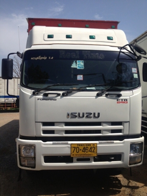 ขายด่วนๆ,ISUZU 240 HP,EURO 3,ราคาตัด,,,รถหกล้อ,,ตู้แห้ง 10 บาน, 7.50m,,,แท้ๆ, ปี 53, สวยๆ,มี 15 คัน,,