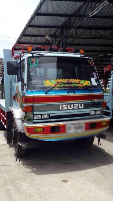 ขายรถบรรทุกสิบล้อ ISUZU ROCKY เครื่อง 6HE1 - 195 แรง ปี 38 พื้นเรียบพร้อมใช้งาน