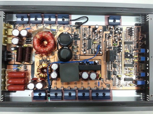 แอมป์คลาสดี ferris fra-800 d สวยๆเดิมๆ ใส้แน่นๆขาย