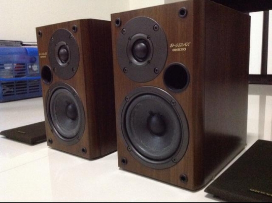 ขายลำโพง onkyo d-032ax ครับ