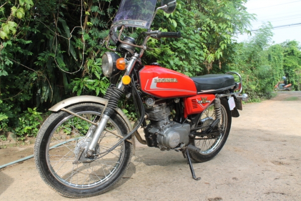 ขออนุญาตขาย  JX110 รุ่น S1 เดิมเกือบทั้งคัน ทะเบียนพร้อมชุดโอนพรบ.ไม่ขาดต่อ