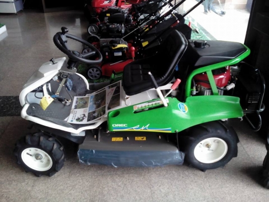 ขายรถตัดหญ้านำเข้าญี่ปุน OREC รุ่น RM88 ของใหม่100\% Mowers New Japanese imports