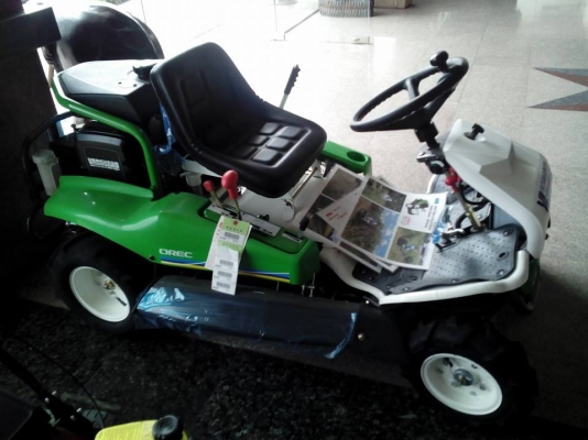 ขายรถตัดหญ้านำเข้าญี่ปุน OREC รุ่น RM88 ของใหม่100\% Mowers New Japanese imports