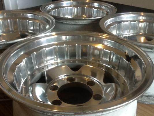 ขายล้อลาย centerline สวยๆ ขายล้อลาย centerline สวยๆ