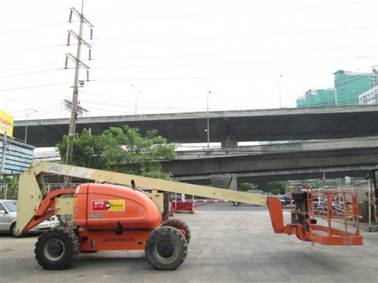 ขายด่วนรถกระเช้า JLG รุ่น 600A (มือสอง) สนใจสอบถามรายละเอียด คุณอนุวัตน์ 084-874-2940
