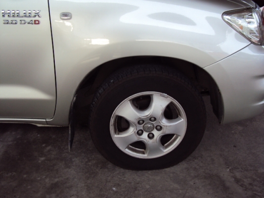 ฟรี หลังคาแครี่บอย เสมอเก๋ง  TOYOTA HILUX VIGO DBL 3.0 G AT 2010