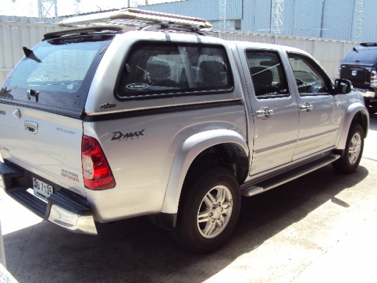 ขาย D-Max Cab4 Hilander 3.0 AT ขาย D-Max Cab4 Hilander 3.0 AT