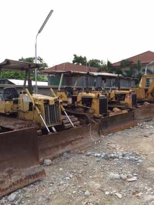 ขายรถแทรกเตอร์ KOMATSU D-20 รุ่น 6