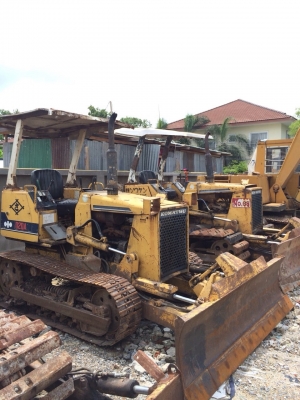 ขายรถแทรกเตอร์ KOMATSU D-20 รุ่น 6