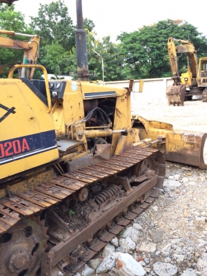 ขายรถแทรกเตอร์ KOMATSU D-20 รุ่น 6