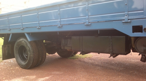 กระบะบรรทุก 6 ล้อ อีซูซุ รุ่นสั่งลุย  115 แรงม้า มือสอง