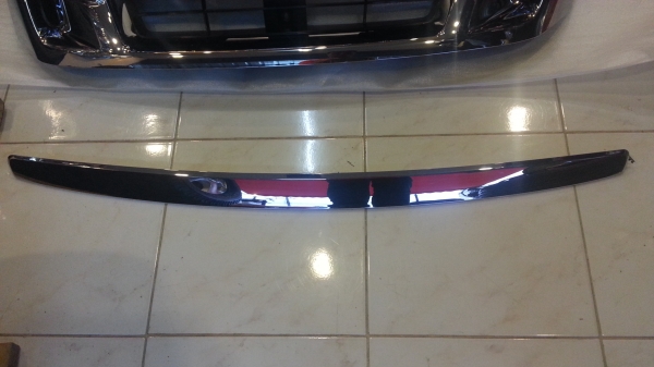 คิ้วฝากระโปรง All new d max