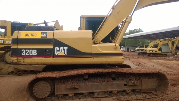 แบคโฮ 320b