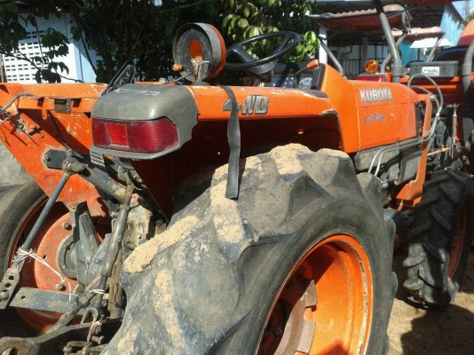 ขายรถไถ KUBOTA  L3408  พร้อมดันหน้า รถไร่