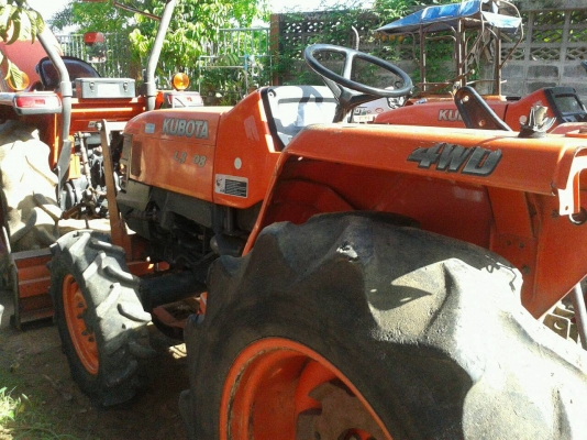 ขายรถไถ KUBOTA  L3408  พร้อมดันหน้า รถไร่