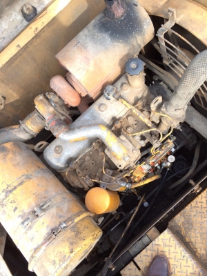 ขายรถแบกโฮ KOMATSU PC 100 รุ่น 2 มีหลายคัน