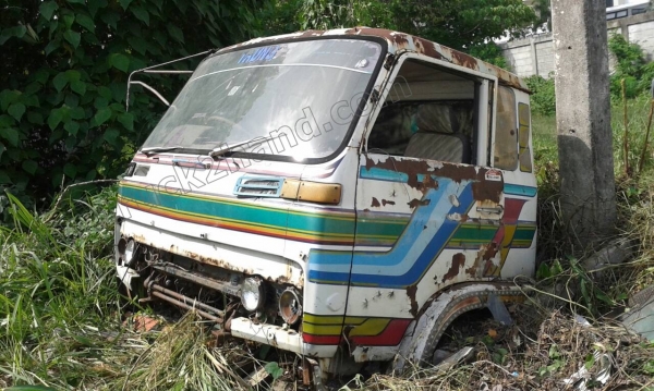 หัวเก๋ง ISUZU JCM และ หัวเก๋ง HINO FL18/FM227 ขายยกชุด 2 หัว