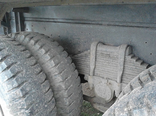 ขายรถสิ้บล้อ210เครื่ิอง240เทอรโบเกียรฟูเลอรทะเบียนพร้อม. หัวเด้ก้าสวย