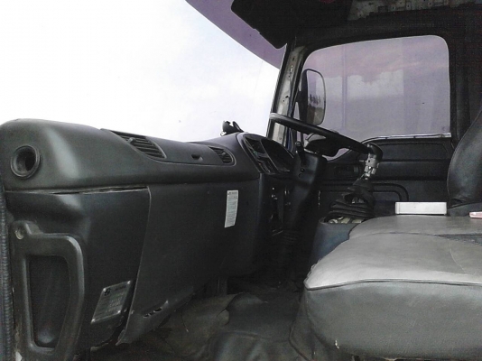 ขายรถสิ้บล้อ210เครื่ิอง240เทอรโบเกียรฟูเลอรทะเบียนพร้อม. หัวเด้ก้าสวย