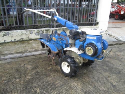 รถพรวนดินเดินตาม!!!! รหัสสินค้า : 13001369  ยี่ห้อ : ISEKI รุ่น : KC320