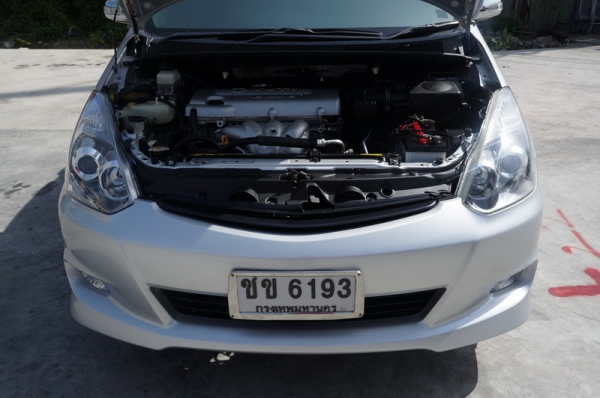 TOYOTA WISH 2006 ตัว TOP สุด หลังคา sunloop มีกล้องหลัง,GPS ติดแก็ส LPG หัวฉีด เบาะหนังปรับไฟฟ้า ล้อ MAX แอรฺเย็น เครื่องวิ่งดี ช่วงล่างแน่น ภายในสภาพสวยสุดๆ สีสวย พร้อมใช้งาน การันตีรถสวย จัดไฟแนนได้