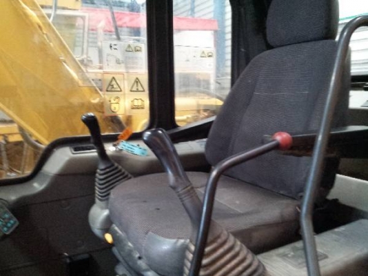 PC130-6K # K30415 : รถขุด Komatsu by กุ้ง:TOS:0813062283