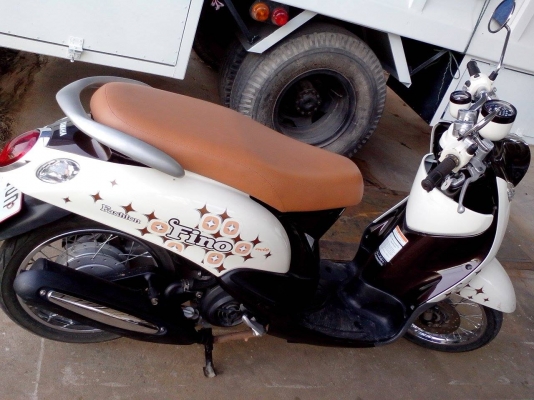 ขายฟีโน่ ปี54 เกย์แยก สภาพตามรูปเลย สวยมากๆครับครื่องเดิมๆหมดคับ เครื่องดี ขายถูกๆสนใจสอบถามได้ที่ 081-7098794 ทะเบียนพร้อมโอน