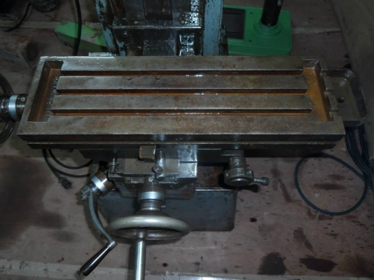 ขายครับขายมิลลิ่ง m1 ญี่ห้อ marushin ผลิตในประเทศญี่ปุ่น สภาพปัดฝุ่น สไลด์แน่นๆ เครื่องเงียบๆ ไฟบ้าน พร้อมใช้ 38000 บาท 0814583376 ช่างเอก มีบริการจัดส่งทั่วประเทศ