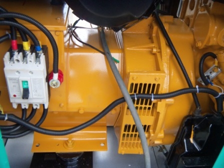 ขายเครื่องปั่นไฟขนาด 35/45 Kva.HINO JAPAN(รับประกัน 12 เดือน)