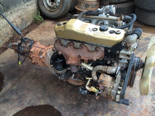 ขายเครื่อง ISUZU มังกรทอง 2500cc พร้อมเกียร์