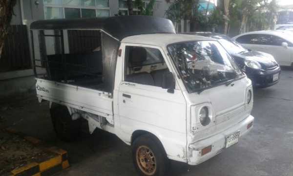 กะป๊อ 4wd suzuki st-90  ป้ายขาว รถสวยบางๆเดิมๆ ขับขี่สมบูรณ์ ตู้แอร์ เล่มชุดโอนครบ ช้าอด