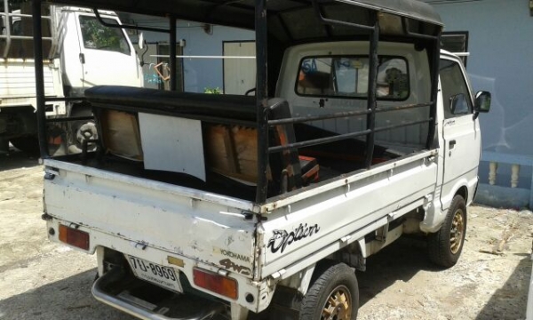 กะป๊อ 4wd suzuki st-90  ป้ายขาว รถสวยบางๆเดิมๆ ขับขี่สมบูรณ์ ตู้แอร์ เล่มชุดโอนครบ ช้าอด