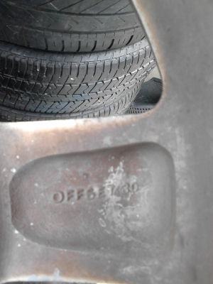 ขอบ 15 พร้อมยาง DUNLOP GRANDTREK 235/70R15 ขาย 4 ล้อ 4800 บาท TEL.081-427-3941 ขอบ 15 พร้อมยาง DUNLOP GRANDTREK 235/70R15 ขาย 4 ล้อ 4800 บาท TEL.081-427-3941