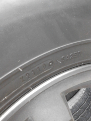 ขอบ 15 พร้อมยาง DUNLOP GRANDTREK 235/70R15 ขาย 4 ล้อ 4800 บาท TEL.081-427-3941 ขอบ 15 พร้อมยาง DUNLOP GRANDTREK 235/70R15 ขาย 4 ล้อ 4800 บาท TEL.081-427-3941