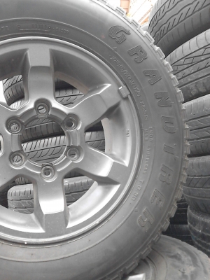 ขอบ 15 พร้อมยาง DUNLOP GRANDTREK 235/70R15 ขาย 4 ล้อ 4800 บาท TEL.081-427-3941 ขอบ 15 พร้อมยาง DUNLOP GRANDTREK 235/70R15 ขาย 4 ล้อ 4800 บาท TEL.081-427-3941