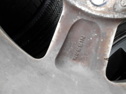 ขอบ 15 พร้อมยาง DUNLOP GRANDTREK 235/70R15 ขาย 4 ล้อ 4800 บาท TEL.081-427-3941 ขอบ 15 พร้อมยาง DUNLOP GRANDTREK 235/70R15 ขาย 4 ล้อ 4800 บาท TEL.081-427-3941