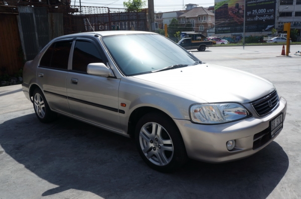 HONDA CITY TYPE Z ปี 1999 ขายรถสวย ติดแก็ส LPG ล้อ MAX กระจกไฟฟ้า/ปรับข้างไฟฟ้า แอร์เย็นๆ พวงมาลัยพาวเวอร์ เครื่องเดิมๆวิ่งดีมาก ช่วงล่างแน่น ภายในสถาพสวย สีสวย รถพร้อมใช้งาน จัดไฟแนนได้