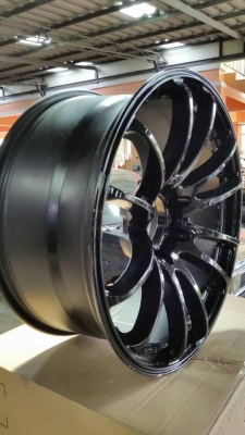 แม็ก ขอบ 20 นิ้ว6รู 139สภาพ99\%สวยๆครับ