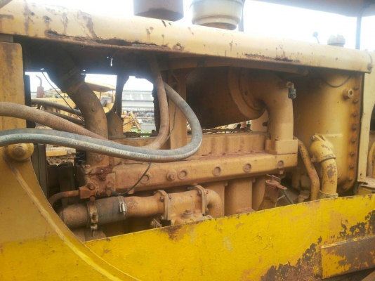 ขายรถแทรกเตอร์D5Dพร้อมใช้งาน ขายรถแทรกเตอร์D5Dพร้อมใช้งาน