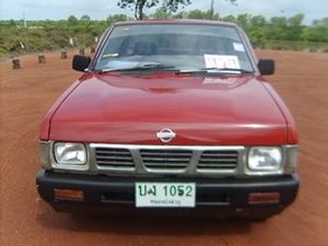 ขายนิสสัน big M cab ปี37(1994)