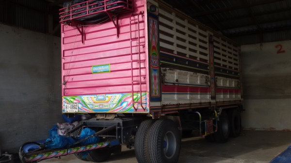 ขายรถฮีโนเม๊กก้า380พ่วงแม่ลูกสามเพลาไม่ดั้มคอกเกษตรปี52