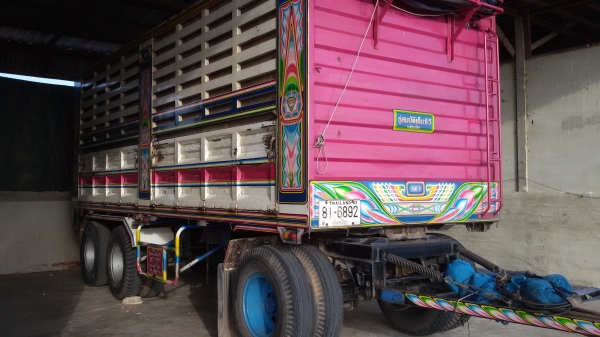 ขายรถฮีโนเม๊กก้า380พ่วงแม่ลูกสามเพลาไม่ดั้มคอกเกษตรปี52