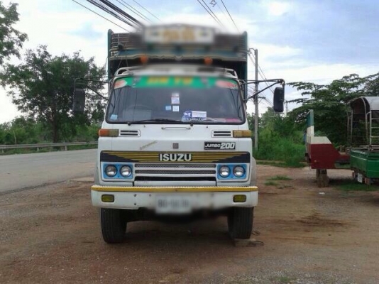 ขายรถบรรทุกสิบล้อ ISUZU JUMBO เครื่อง 6SA1 - 210 แรง ช่วงล่าง 240 แอร์พร้อม ยางดีทุกเส้น