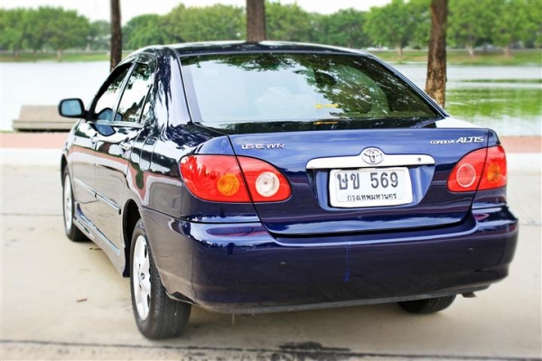 Altis 1.6E รถสวย สภาพดี ใช้น้อย