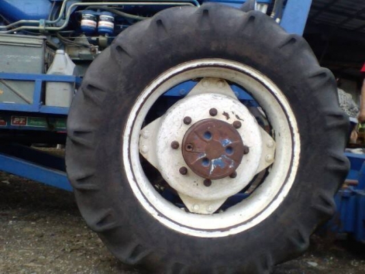 ขาย FORD 6610 4x4 เพลาหน้า Zf พี่ ปวินท์ณัฐ อ.ตาคลี มัดจำไว้ 20000 ครับ ขาย FORD 6610 4x4 เพลาหน้า Zf พี่ ปวินท์ณัฐ อ.ตาคลี มัดจำไว้ 20000 ครับ