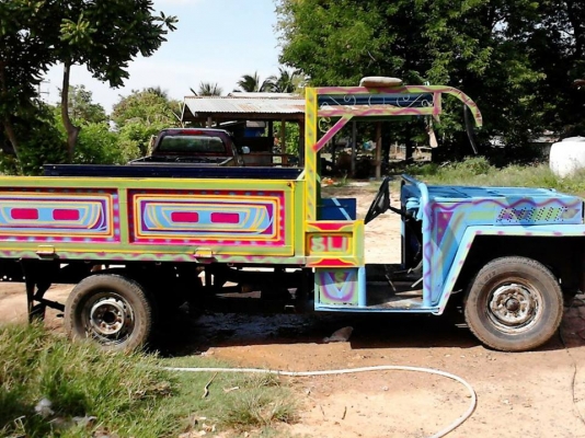 โครงอีแต้นคันซีรถนิสสันสวยสนไจโทรมานะครับ