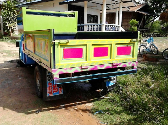 โครงอีแต้นคันซีรถนิสสันสวยสนไจโทรมานะครับ